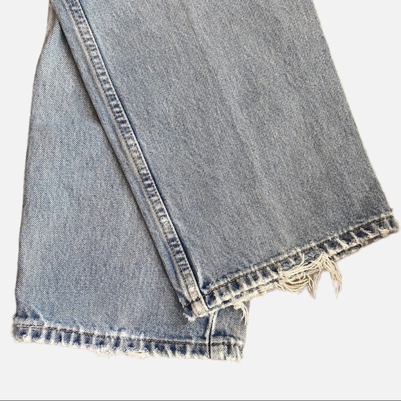 Levi’s Vintage 505 Regular Fit Straight Leg Denim Jeans - Picture 13 of 14